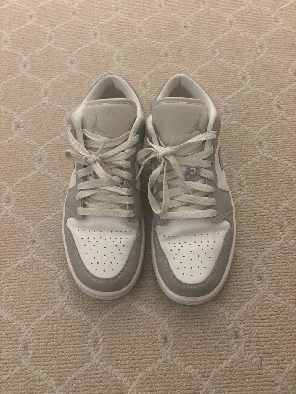Gray Nike Women’s Air Jordans - Picture 4 of 4